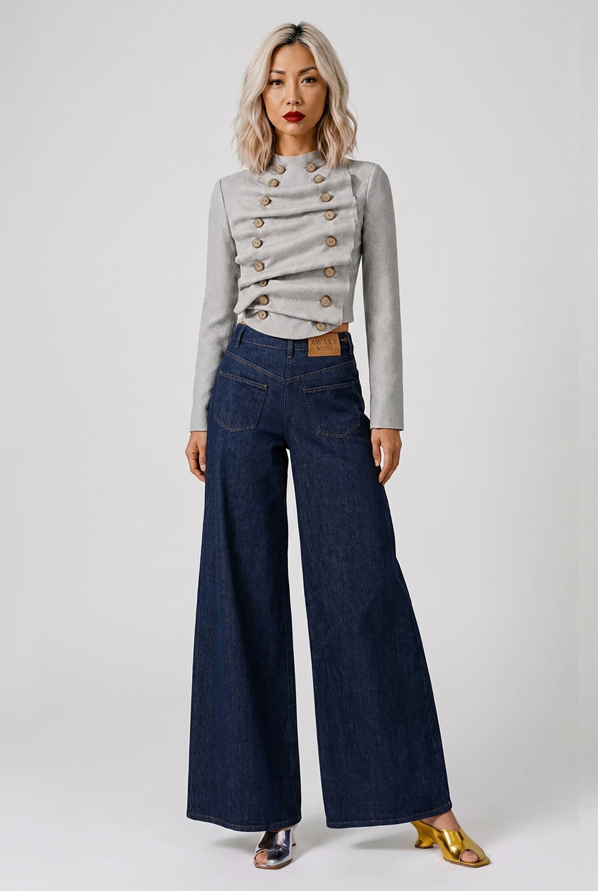 AWAKE MODE RTW Bib-Front Structured Jacket | Light Grey Melange