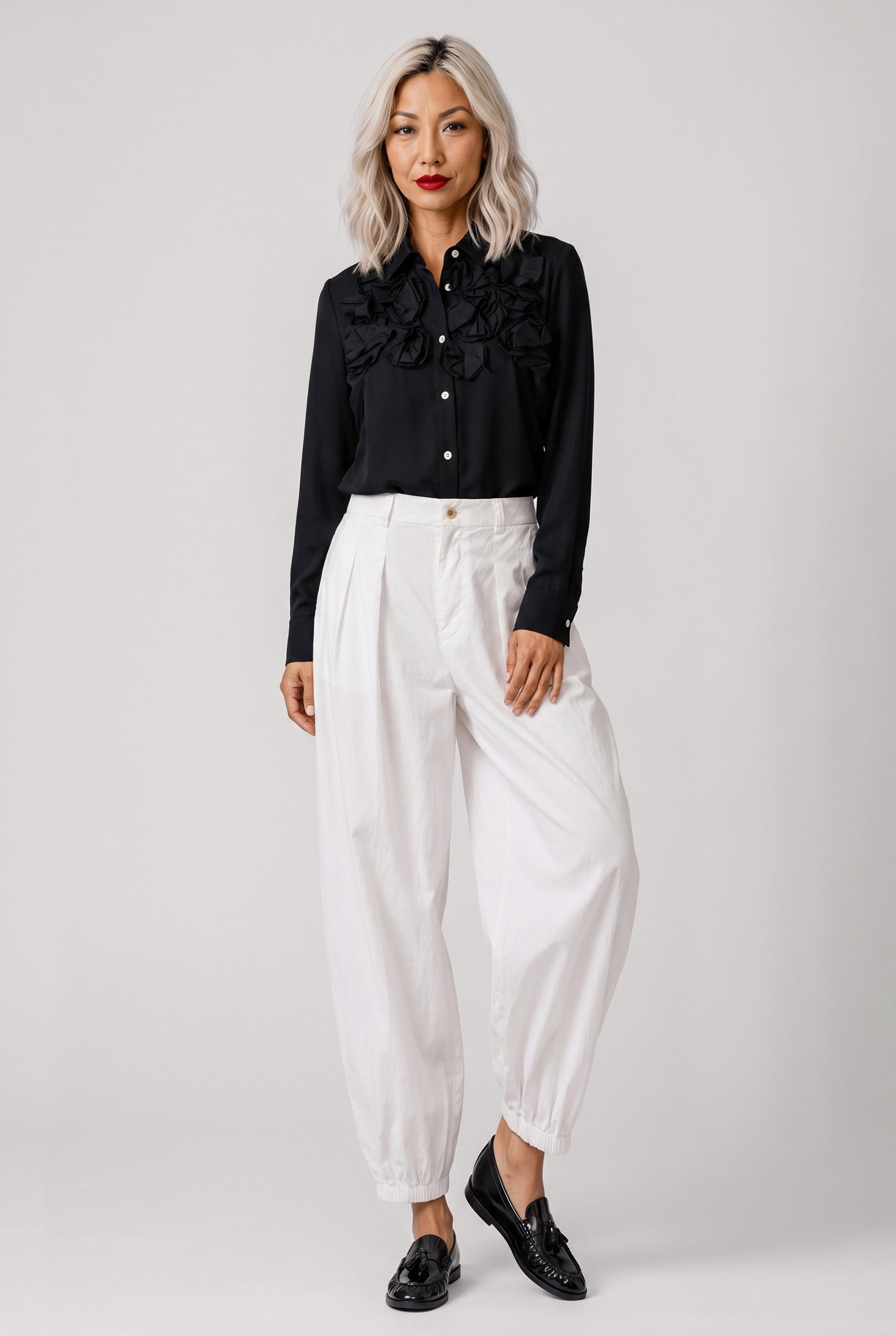 COMME DES GARCONS RTW Pleat Front Balloon Pant With Elastic Cuff | White