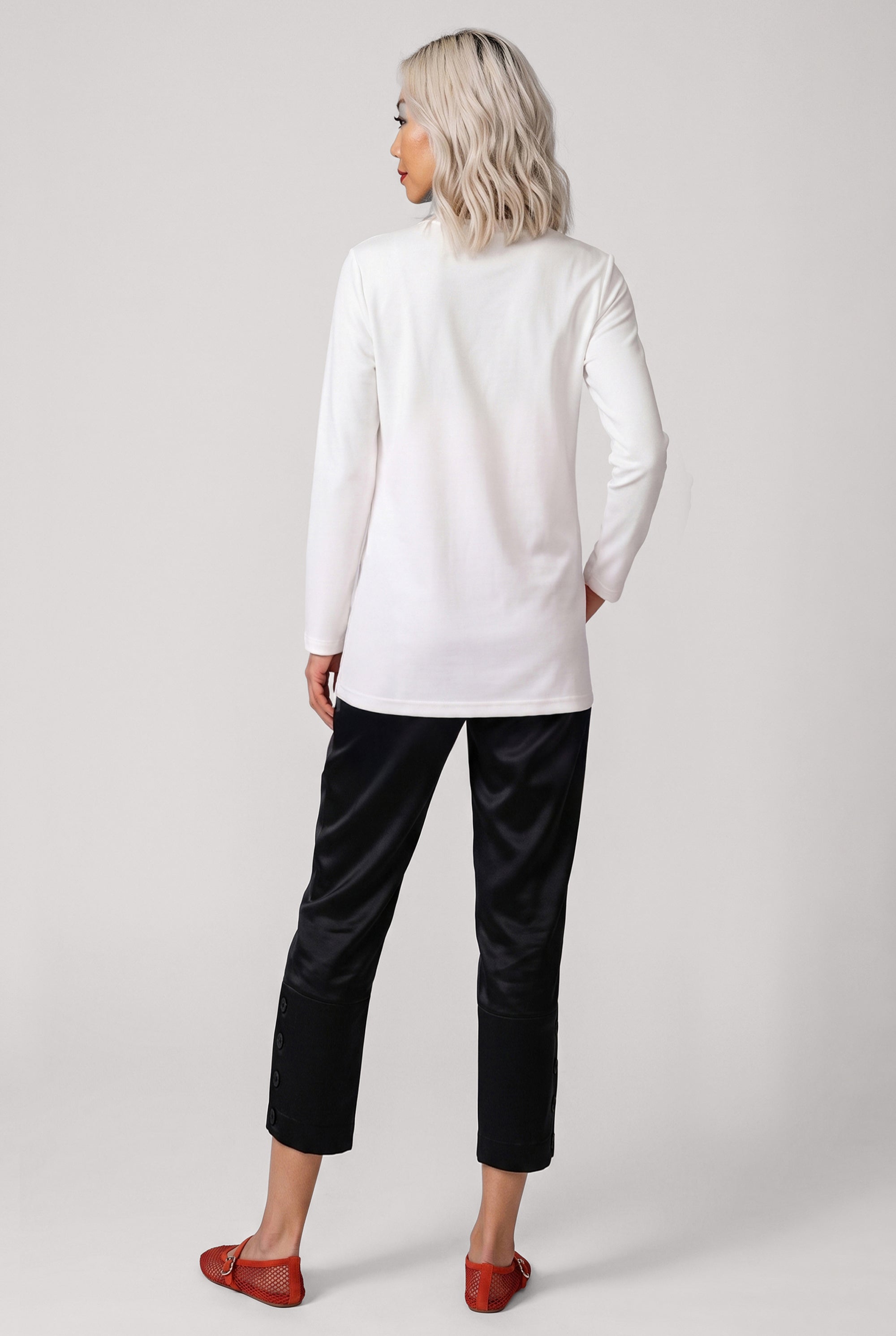 COMME DES GARCONS RTW Elastic Waist Crop Pant With Cuffs | Black