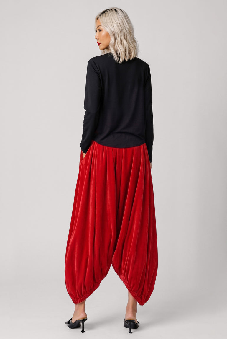 COMME DES GARCONS RTW Crew Neck L\S Top with Tassel Detail | Black
