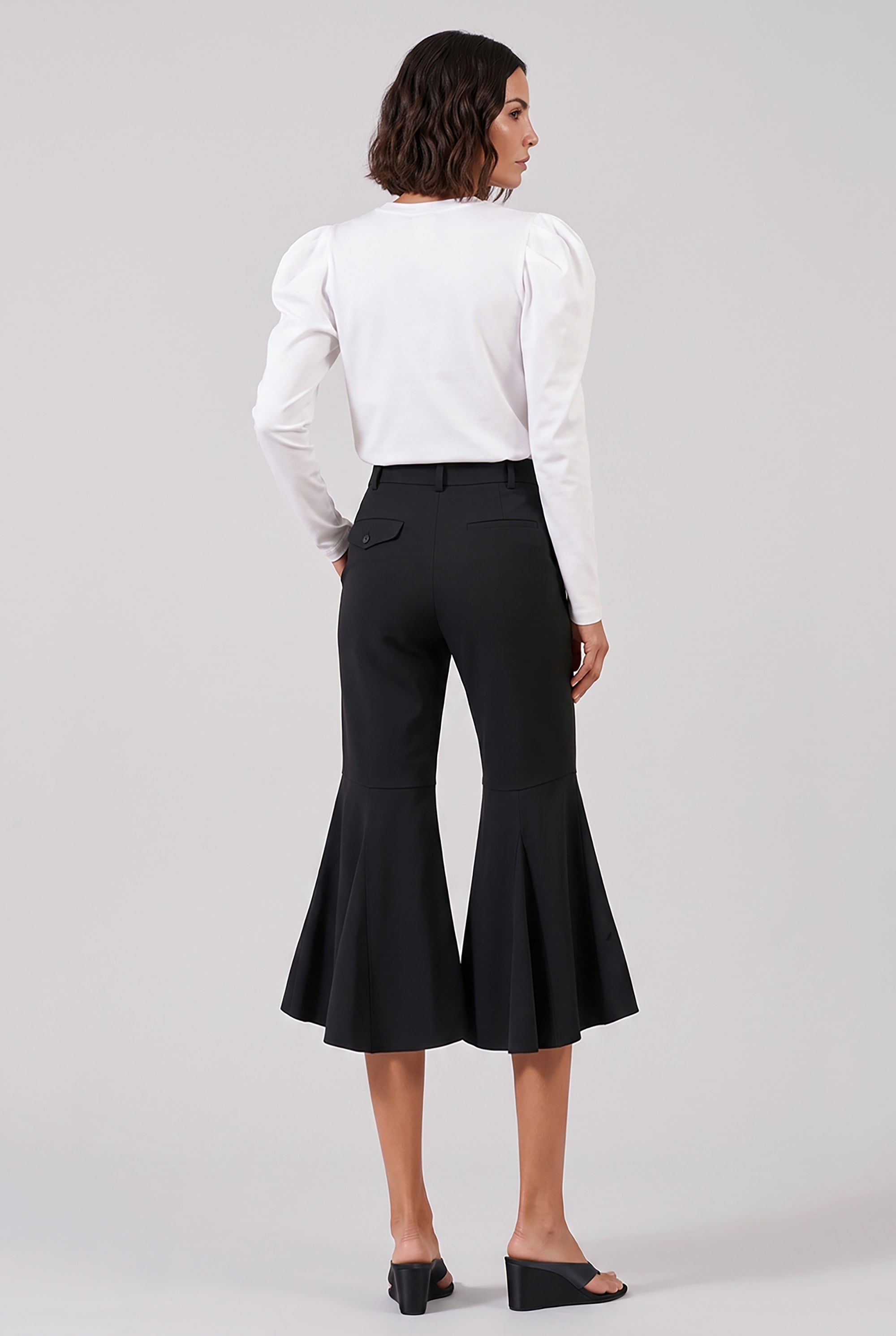 NOIR KEI NINOMIYA RTW Ruched Puff Shoulder L/S T-Shirt | White