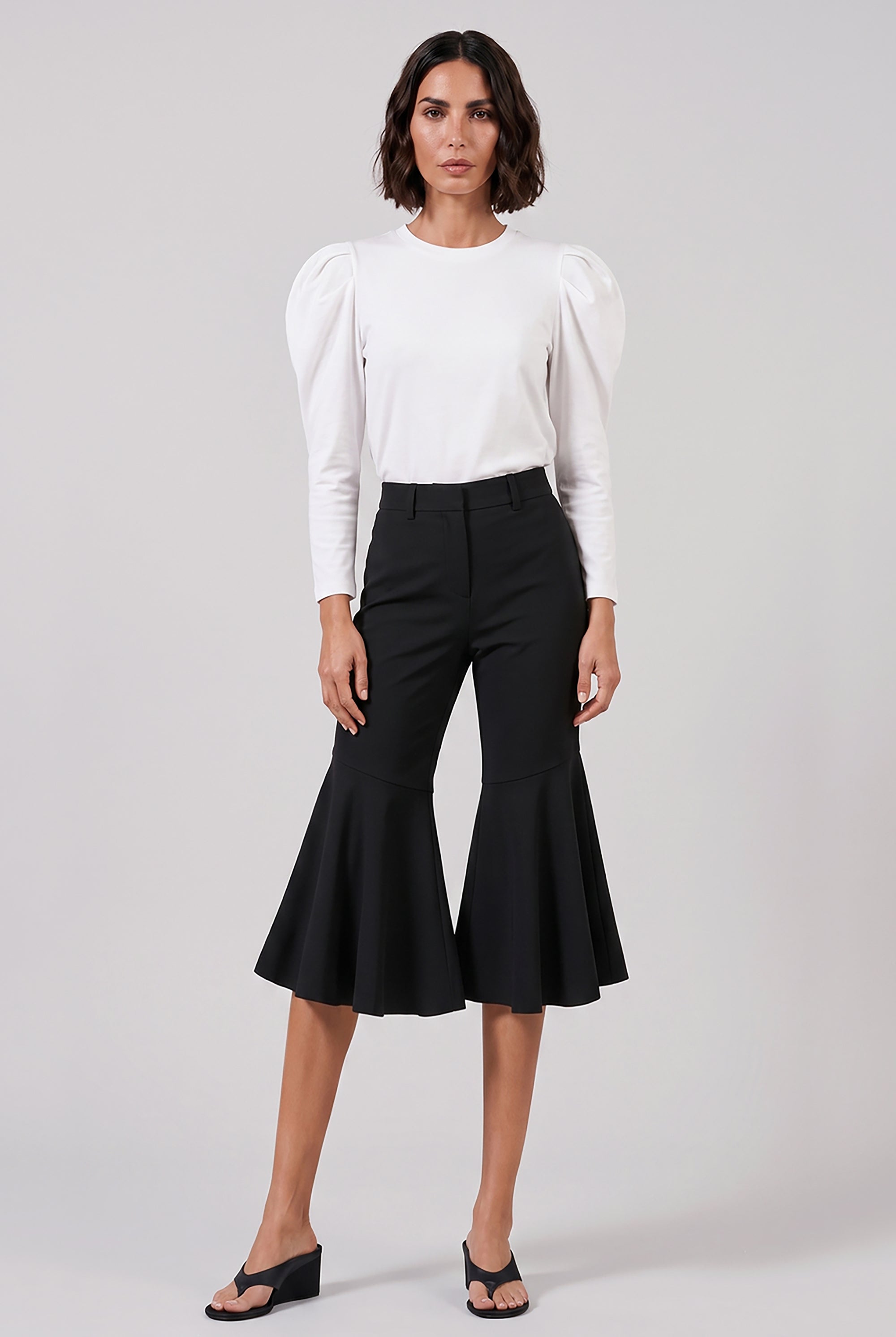 COMME DES GARCONS RTW Ruffle Hem Crop Pant | Black