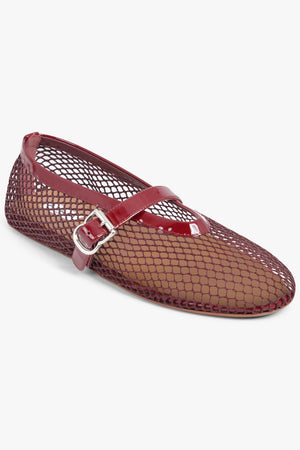 ALAIA SHOES Fishnet Mesh Ballet Flat | Garnet Red