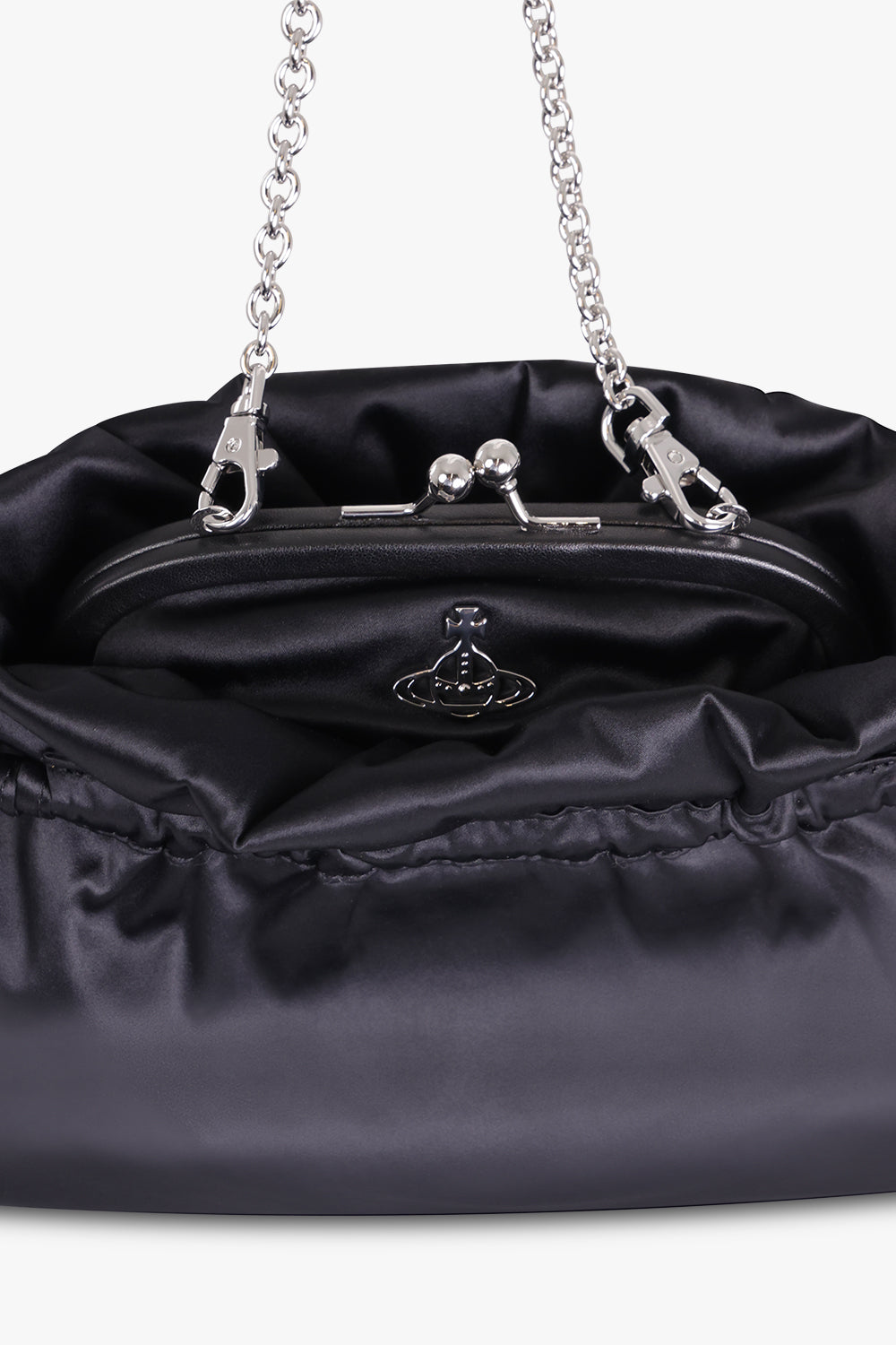 VIVIENNE WESTWOOD BAGS Black Eva Small Clutch | Black