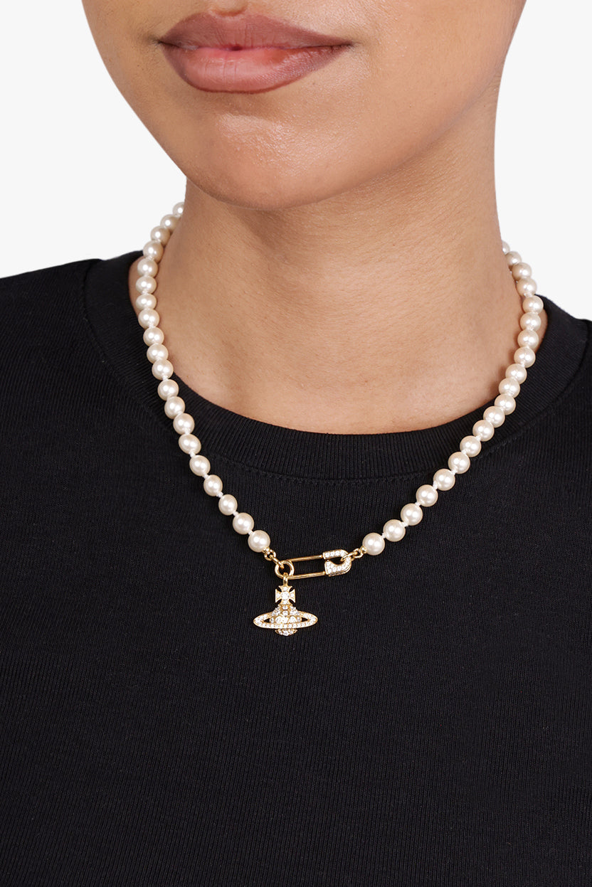 VIVIENNE WESTWOOD ACCESSORIES Gold Lucrece Pearl Necklace | Gold/Light Cream Rose/White