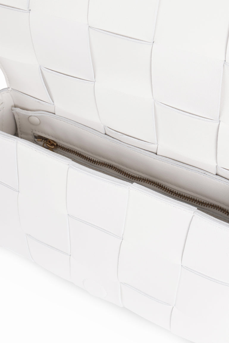 BOTTEGA VENETA BAGS WHITE WOVEN CASSETTE BAG | WHITE/GOLD