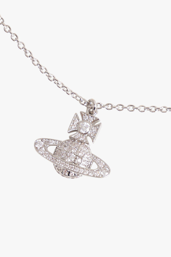 VIVIENNE WESTWOOD JEWELLERY SILVER / Silver Carmela Bas Relief Pendant | Silver