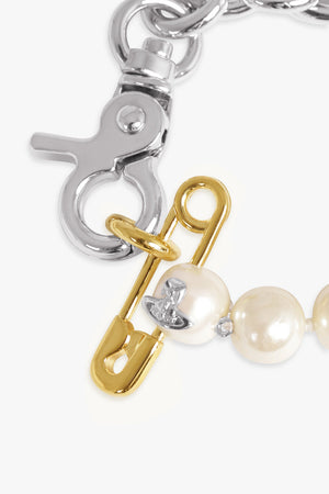 VIVIENNE WESTWOOD JEWELLERY MULTI / GOLD/SILVER/WHITE Claude Safety Pearl Bracelet | Gold/Silver/White