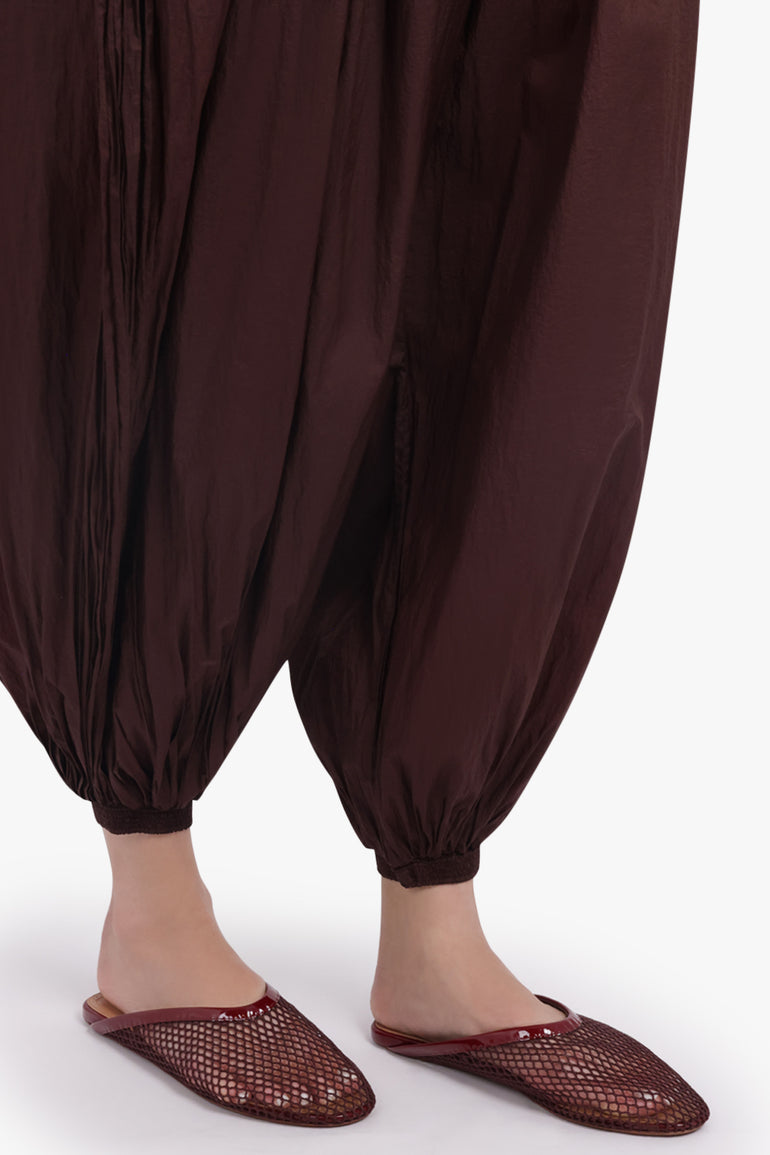 ALAIA SHOES Fishnet Flat Slide | Garnet Red