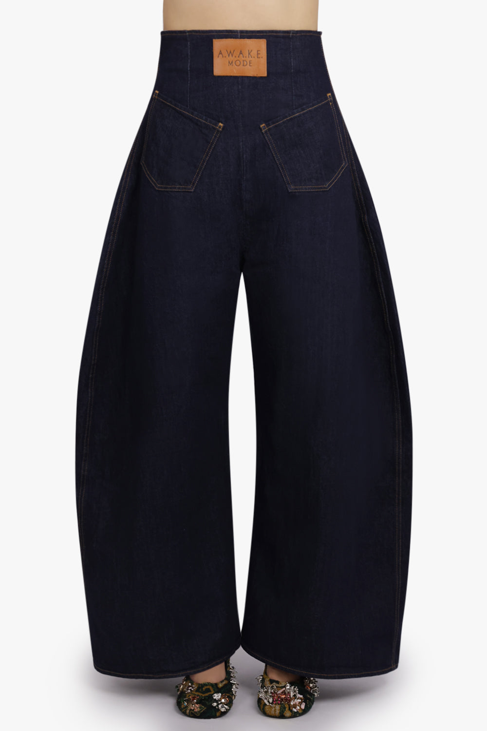 AWAKE MODE RTW Rounded Back to Front Jeans | Indigo Wash