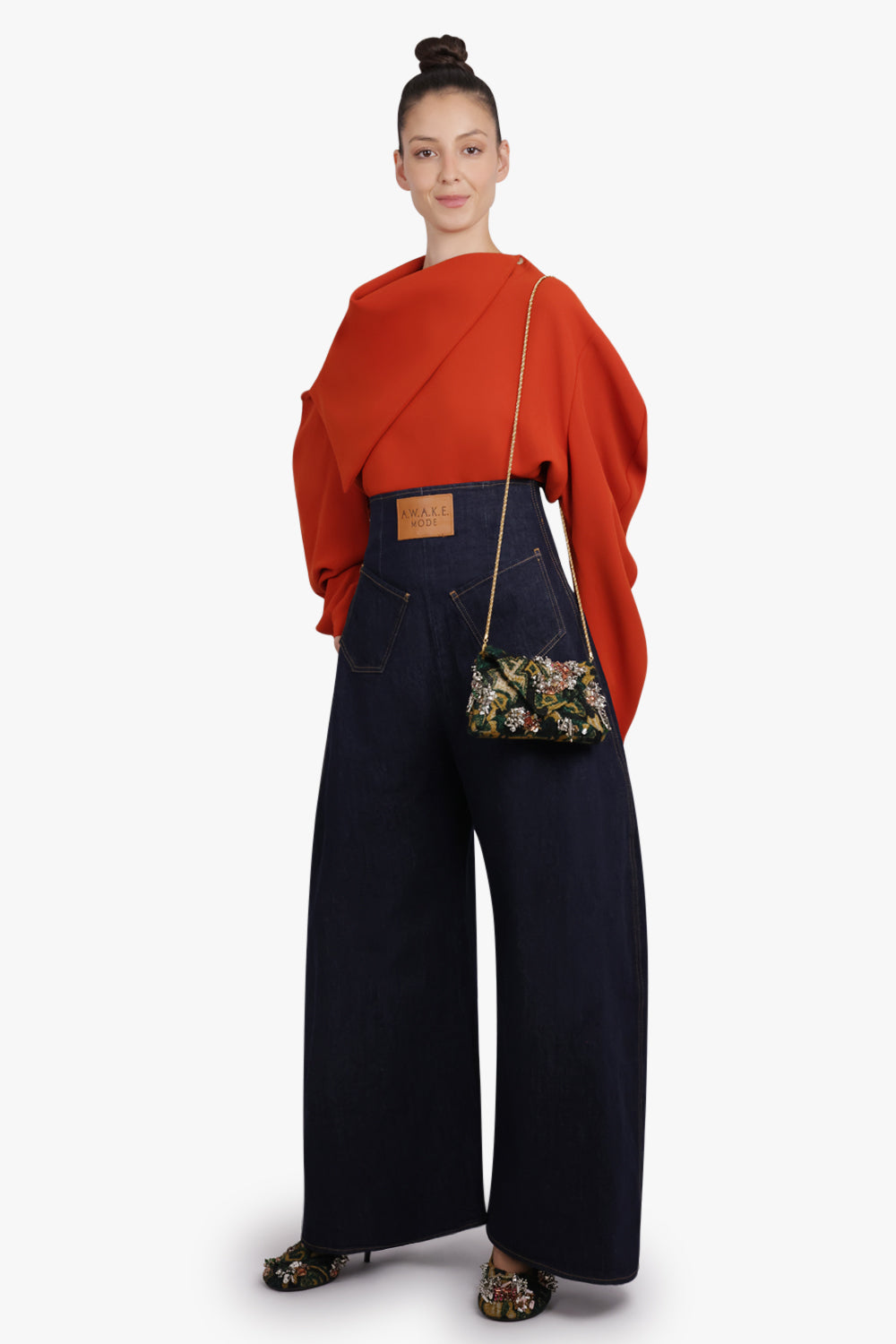 AWAKE MODE RTW Rounded Back to Front Jeans | Indigo Wash