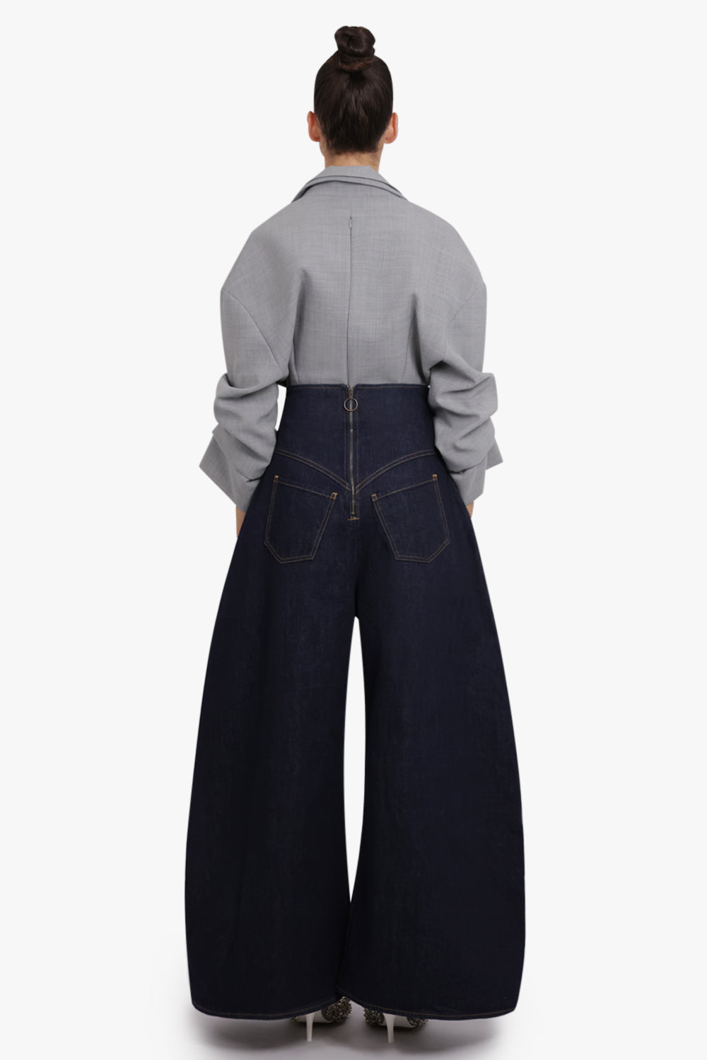 AWAKE MODE RTW Tailored L/S Bodysuit With Oversized Collar | Grey