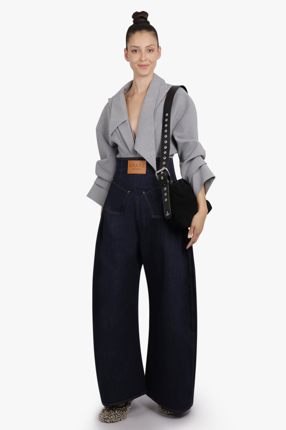 AWAKE MODE RTW Tailored L/S Bodysuit With Oversized Collar | Grey