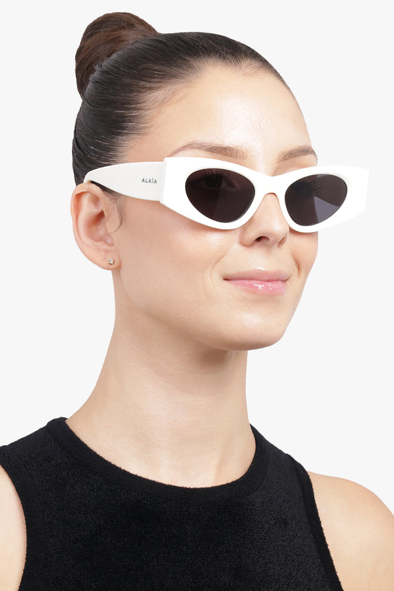 ALAIA ACCESSORIES WHITE / White AA0075S Cat Eye Rectangular Sunglasses | White