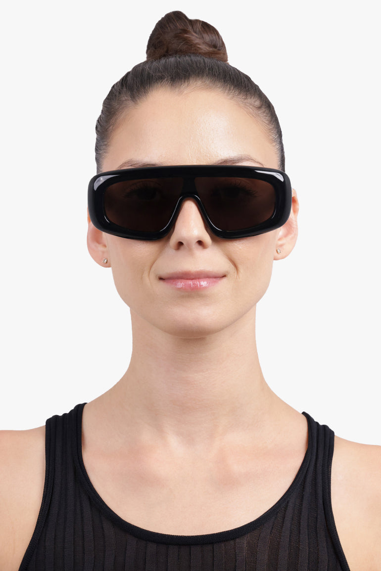 BOTTEGA VENETA Accessories Black / Black BV12181S Chunky Rectangle Sunglasses | Black