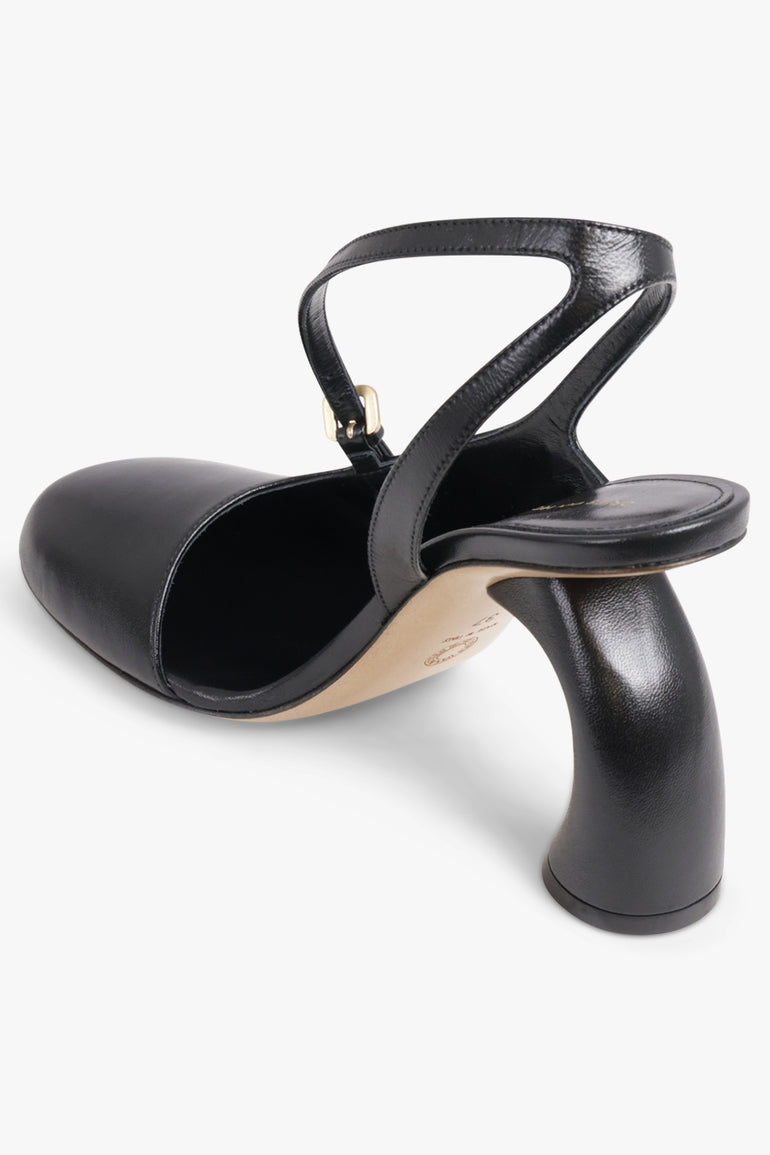 DRIES VAN NOTEN SHOES Curved Closed Toe 95mm Slingback Heel | Black