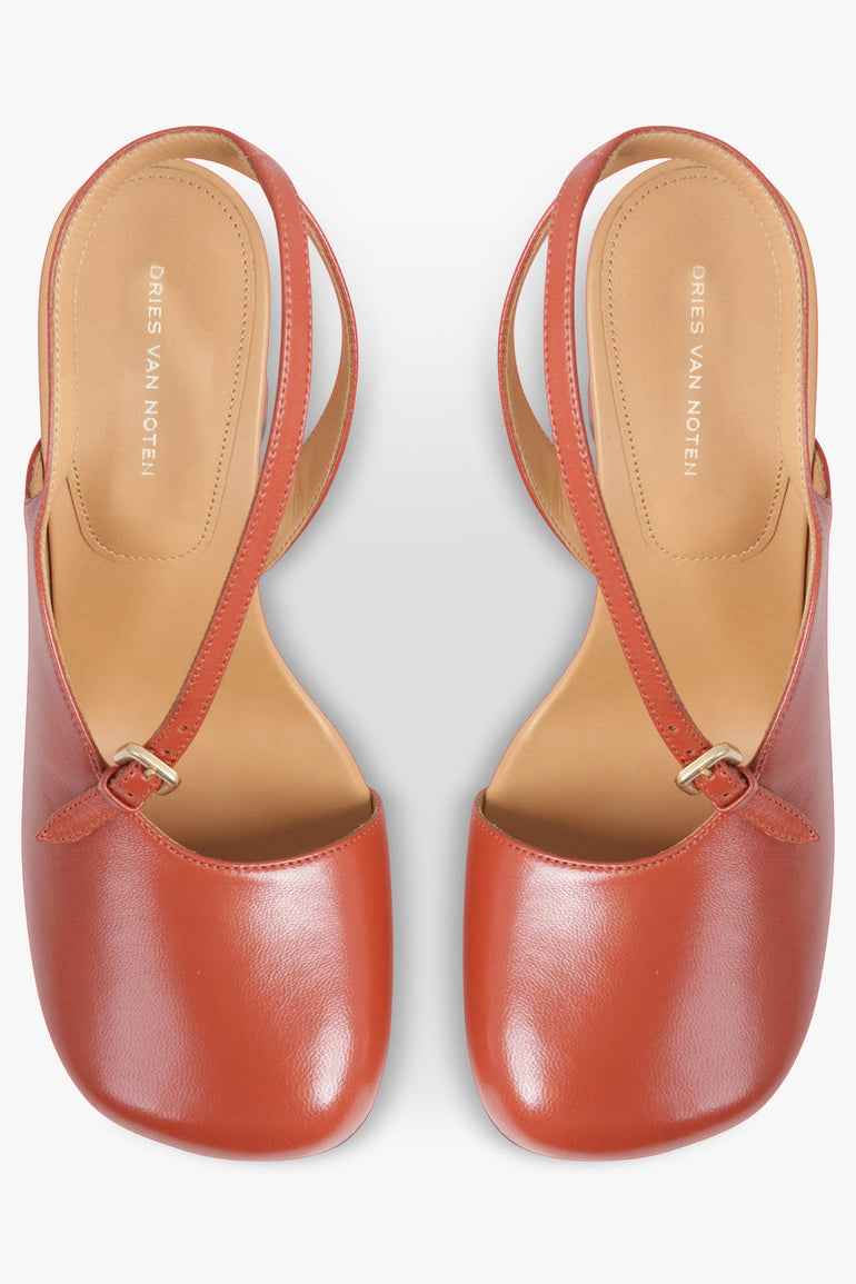 DRIES VAN NOTEN SHOES Curved Closed Toe 95mm Slingback Heel | Brique