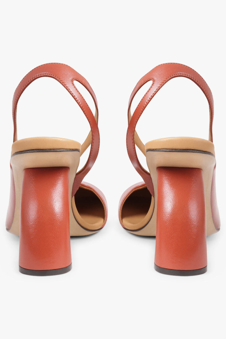 DRIES VAN NOTEN SHOES Curved Closed Toe 95mm Slingback Heel | Brique