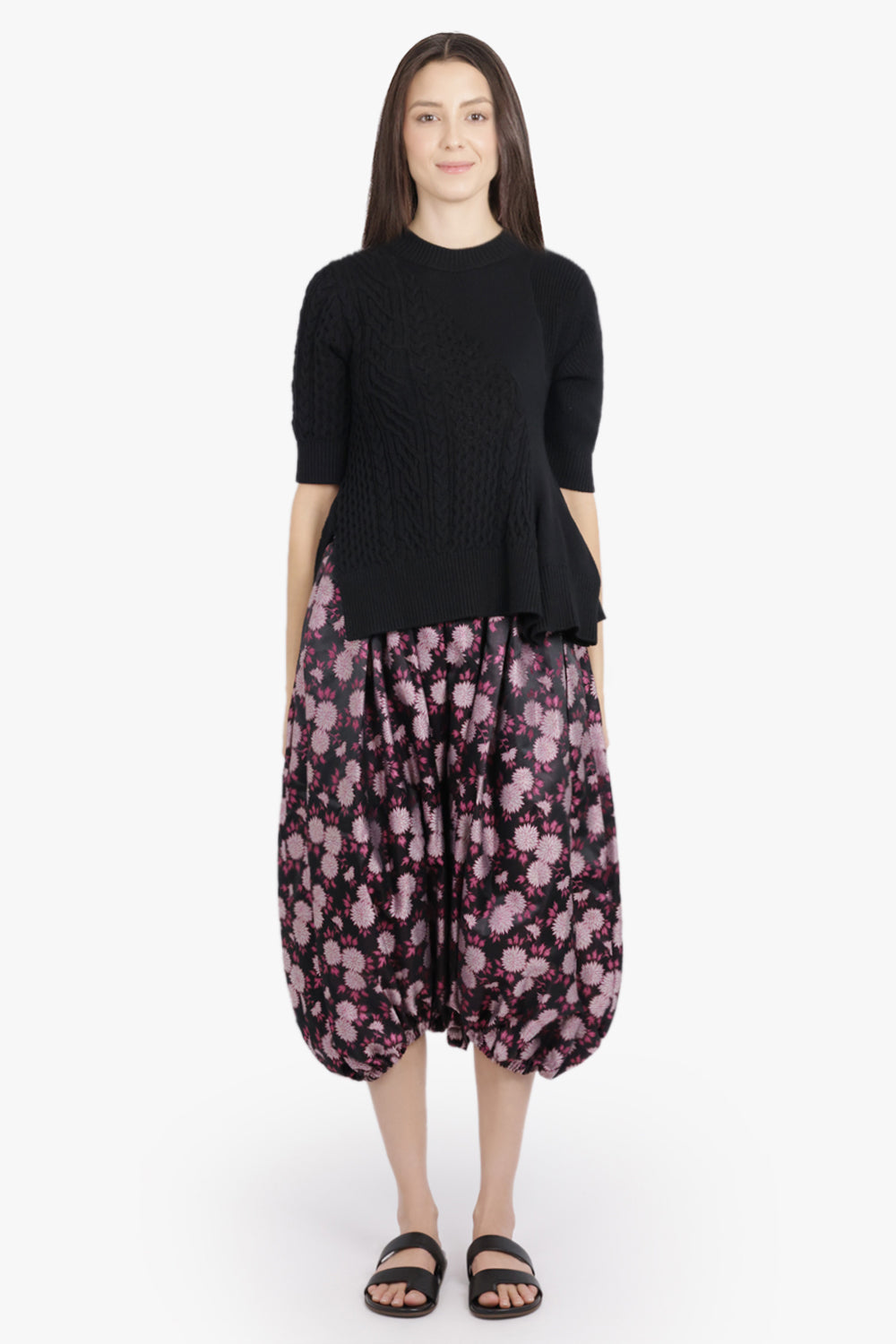 COMME DES GARCONS RTW Floral Print Elastic Waist Drop Crotch Crop Pant | Black/Pink