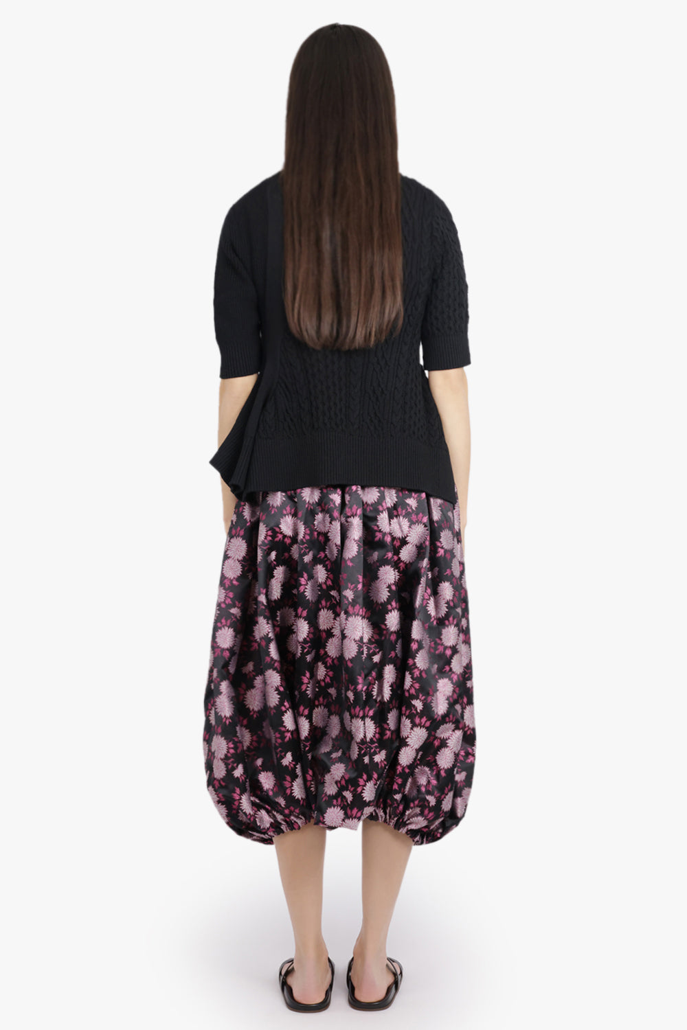 COMME DES GARCONS RTW Floral Print Elastic Waist Drop Crotch Crop Pant | Black/Pink