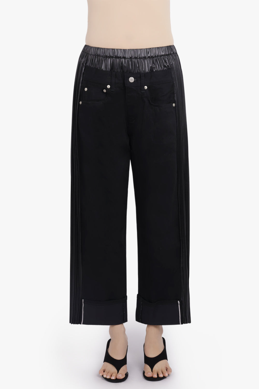 JUNYA WATANABE RTW X Levi's Pleated Panel Cropped Denim Jeans | Black