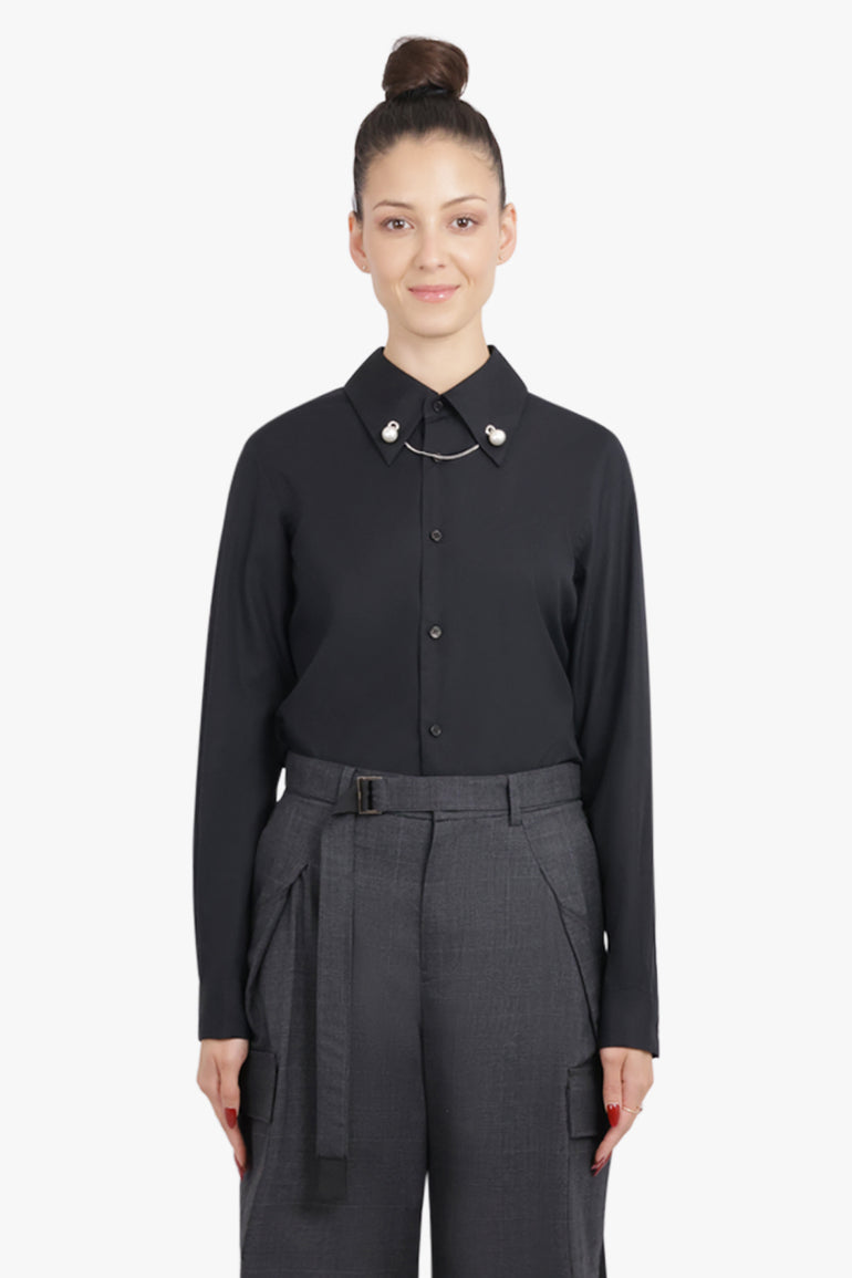 NOIR KEI NINOMIYA RTW L/S Shirt With Pearl Detail Collar Chain | Black