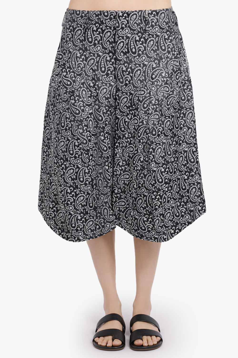 COMME DES GARCONS HOMME PLUS RTW Paisley Print Short | Black/White