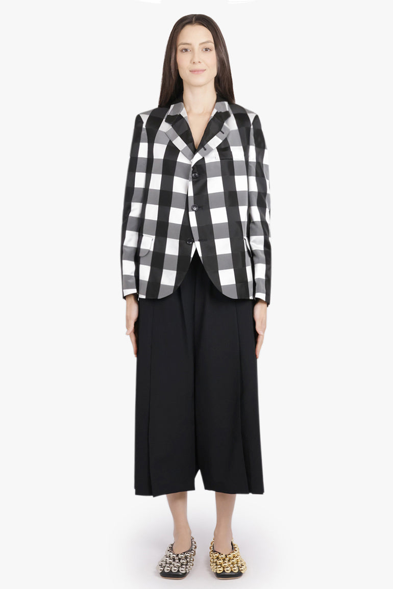 COMME DES GARCONS RTW Pleat Detail Relaxed Fit Crop Pant | Black