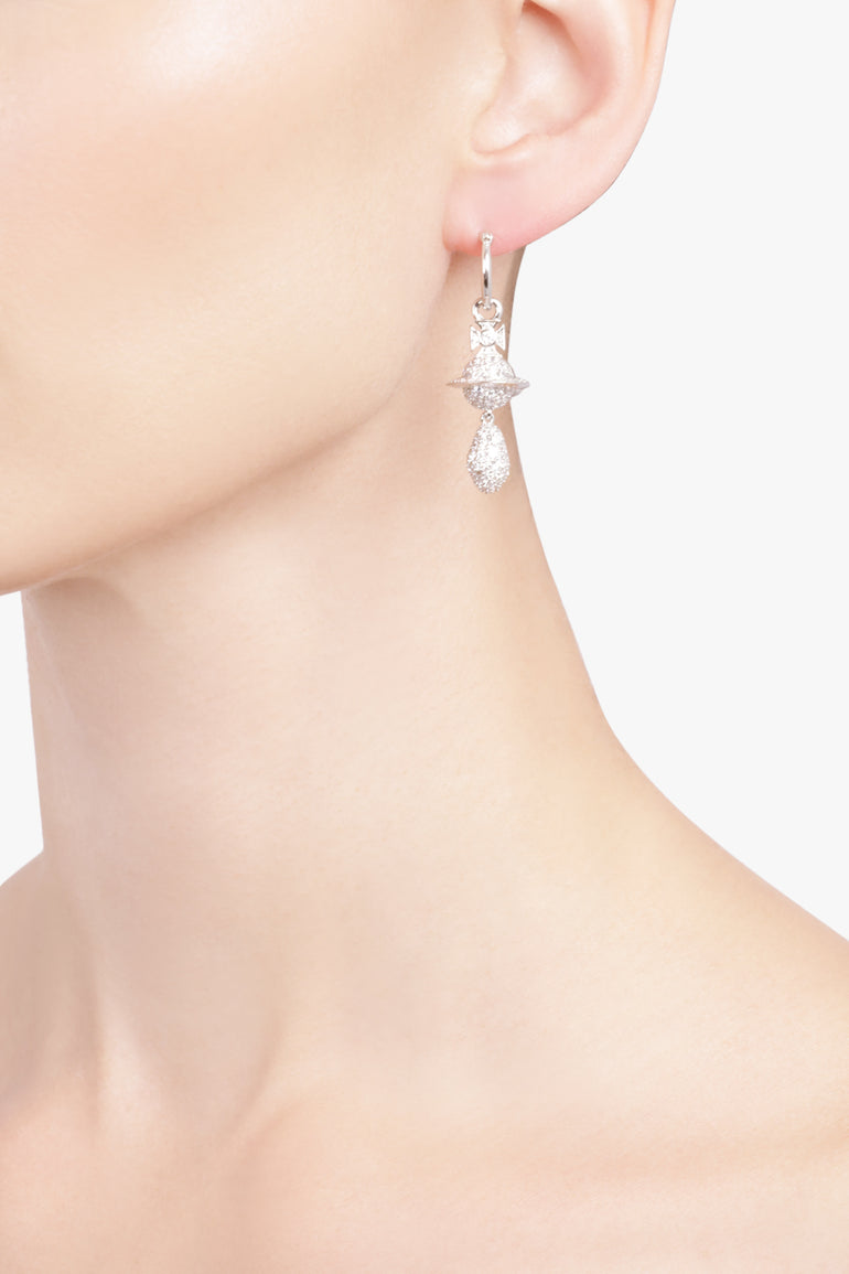 VIVIENNE WESTWOOD JEWELLERY SILVER / Silver Circe Skeleton X Orb Drop Earrings | Silver