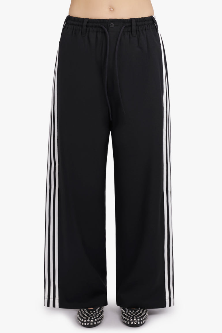 Y-3 RTW Wire Track Pant With Stripe Detail | Black/White