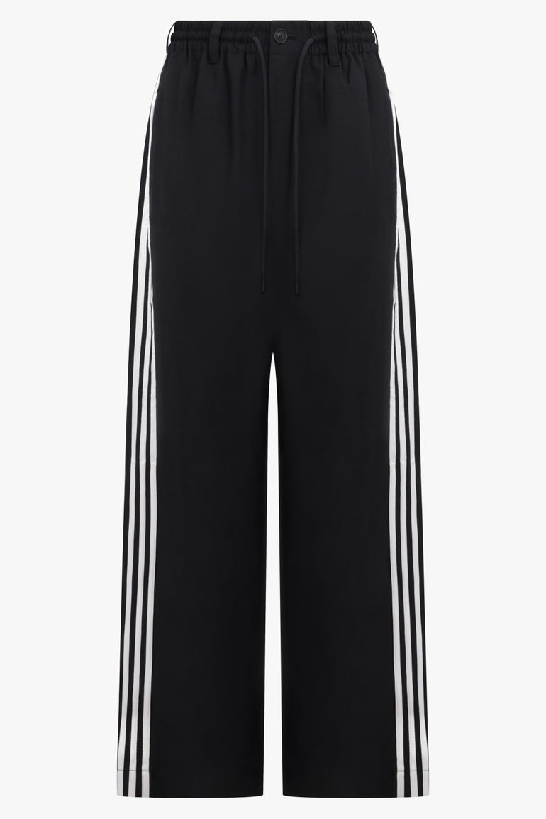 Y-3 RTW Wire Track Pant With Stripe Detail | Black/White
