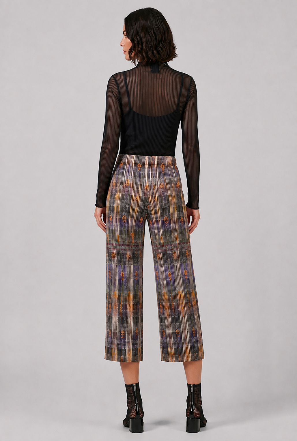 JULIA HEUER RTW MULTI / Helge / One Size Jack Pleated Trouser Shorter Length | Helge