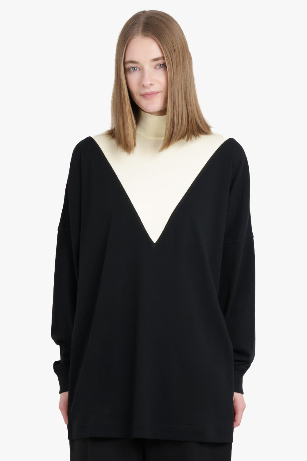 PHOEBE PHILO RTW Slinky V Detail L/S Top | Black/Cream