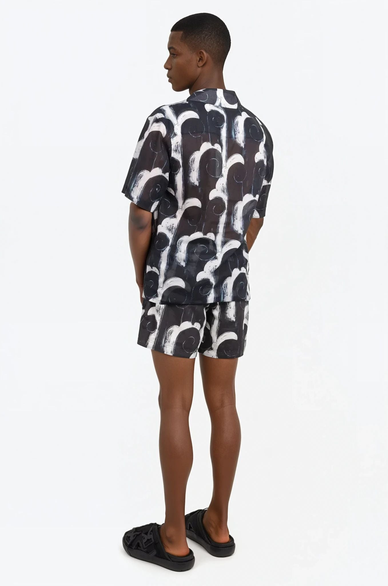 COMMAS RTW Camp Collar Abstract Print S/S Shirt | Black/White
