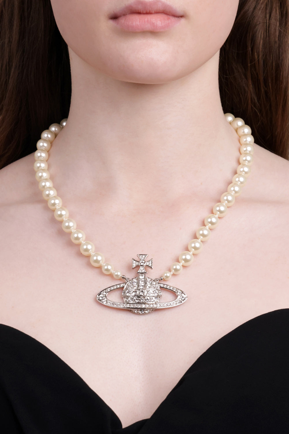 Bas Relief Pearl Necklace | White/Silver – Parlour X