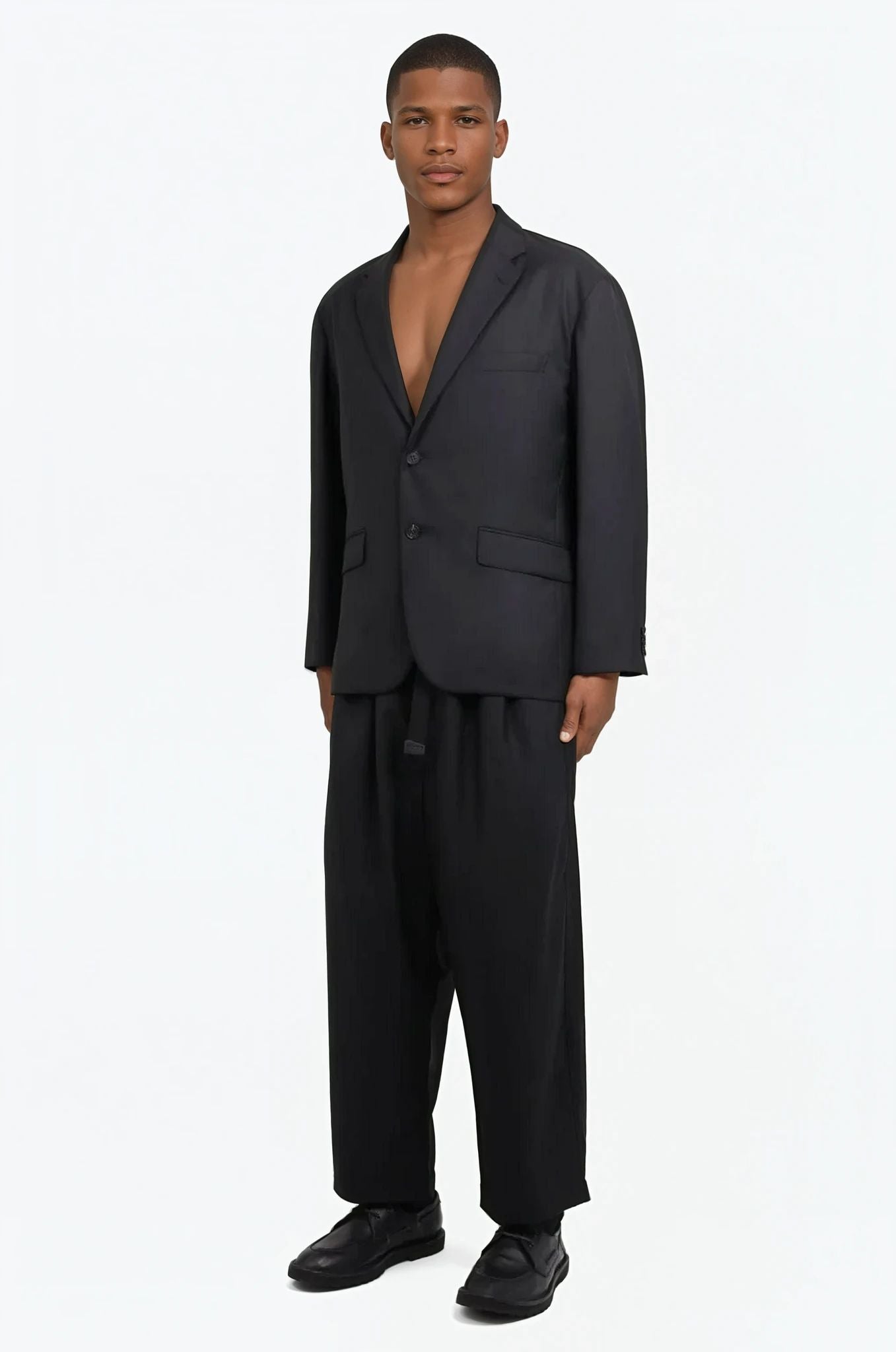 COMME DES GARCONS HOMME RTW Cropped Tapered Pant | Black