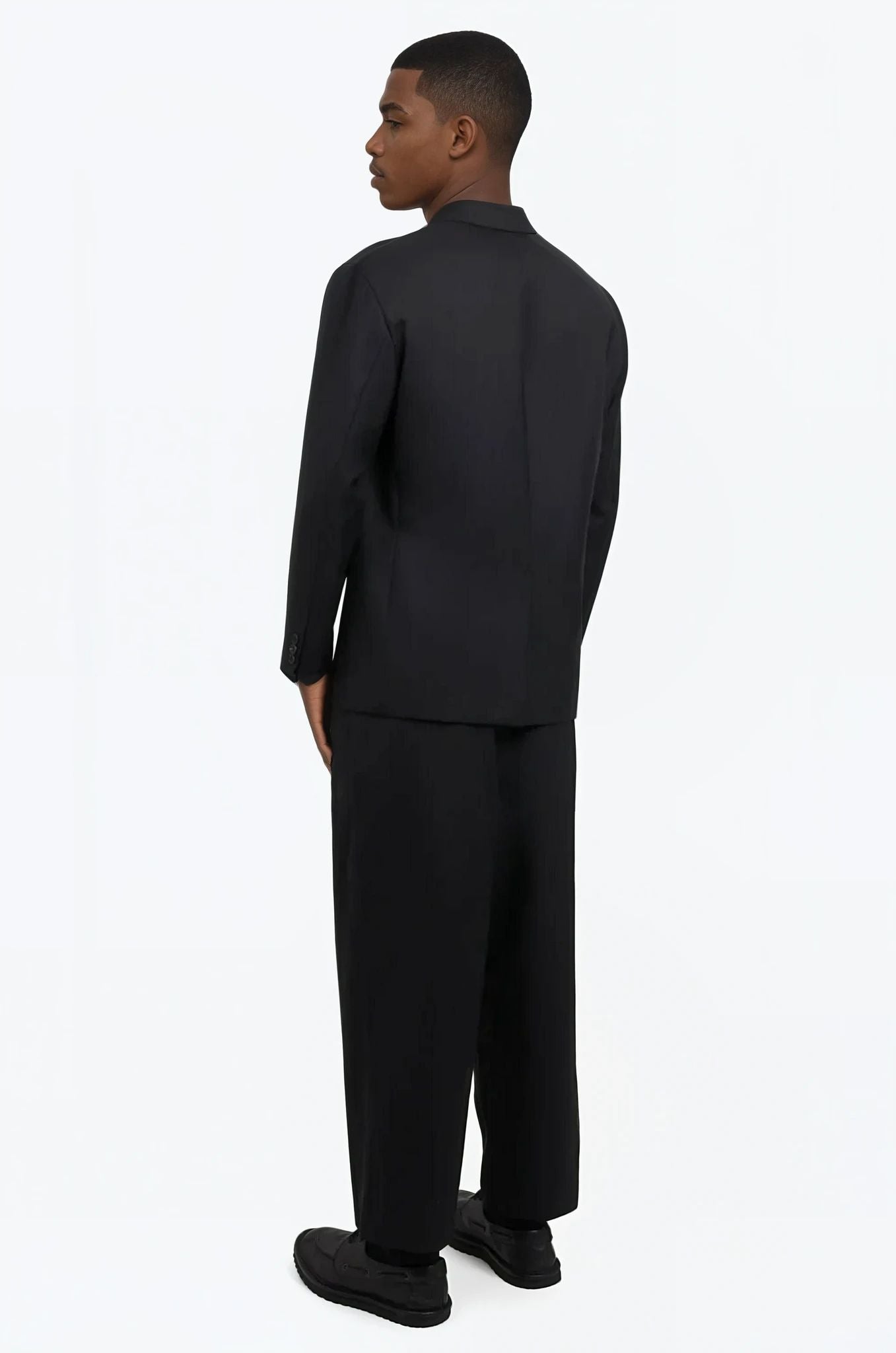COMME DES GARCONS HOMME RTW Cropped Tapered Pant | Black