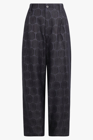 AFTER PRAY Unclassified FLOWER JACQUARD TWO TUCK BANDING SLACKS | INDIGO BLUE