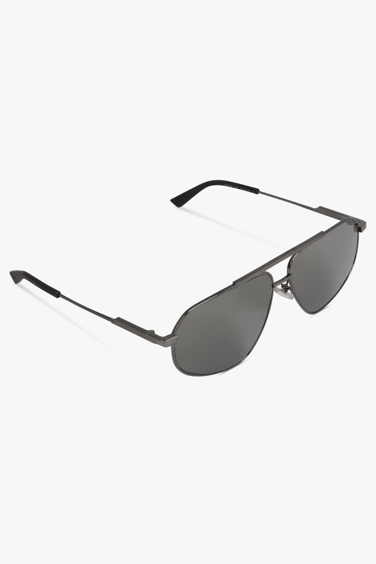 BOTTEGA VENETA ACCESSORIES BLACK / RUTHENIUM Turn Square Sunglasses | Black/Ruthenium