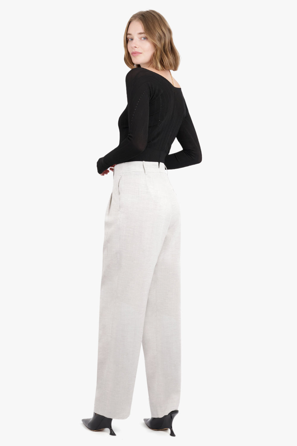 JACQUEMUS RTW Le Haut Pralu | Black