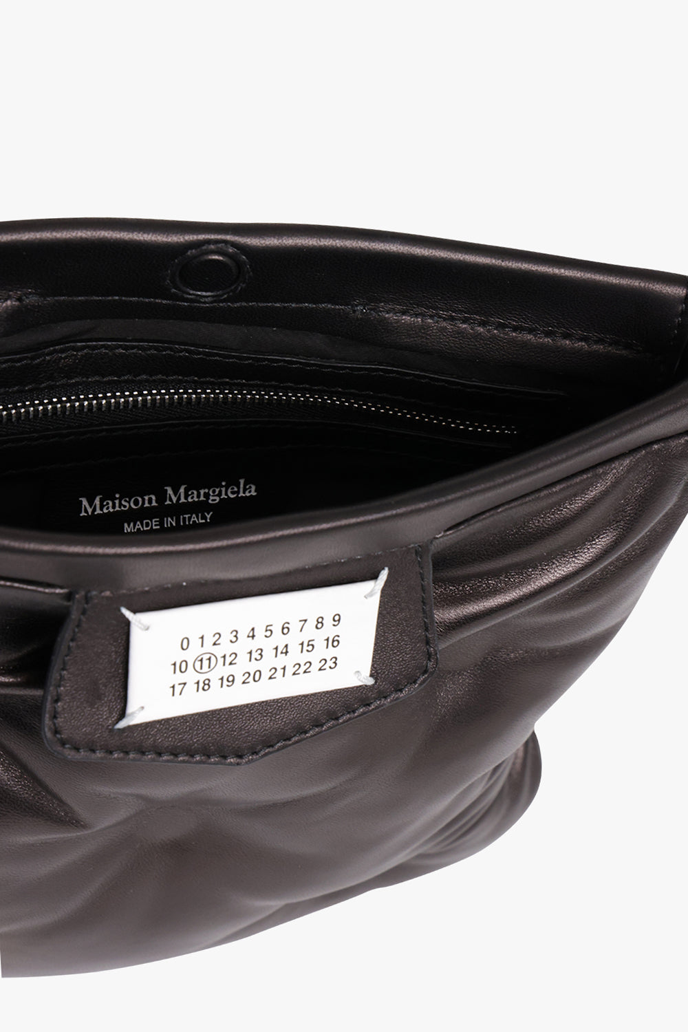 MAISON MARGIELA BAGS BLACK / Black - T8013 / ONE SIZE Glam Slam Flat Pocket Bag | Black