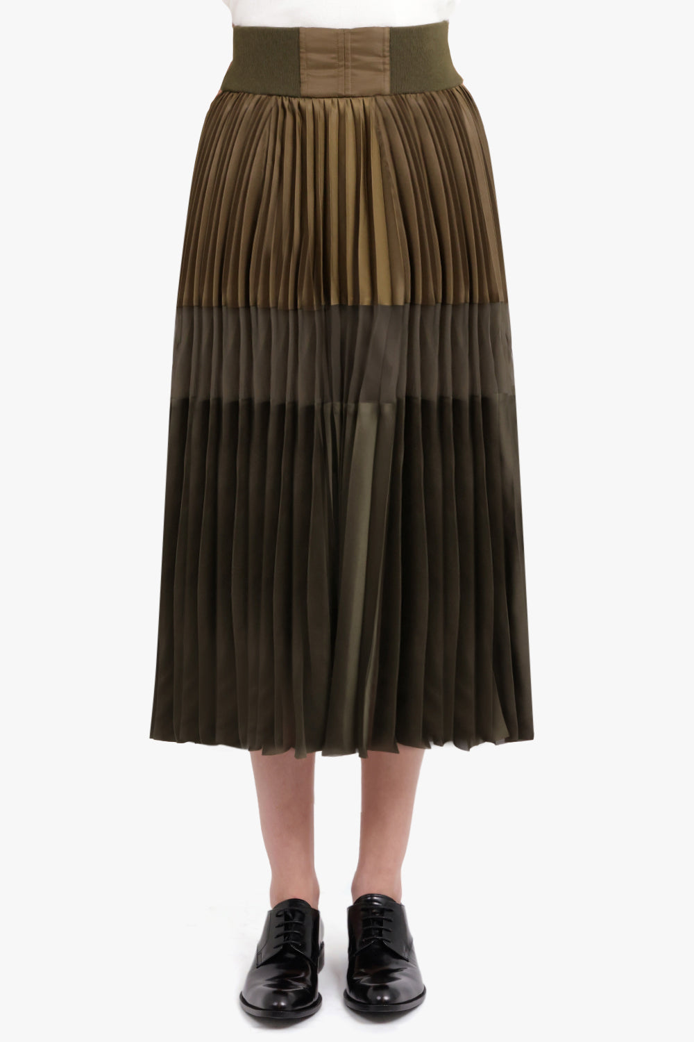 SACAI RTW Nylon Twill Skirt | Olive