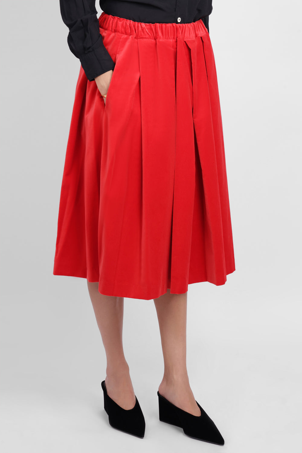 COMME DES GARCONS RTW Elastic Waist Velvet Pleat Midi Skirt | Red