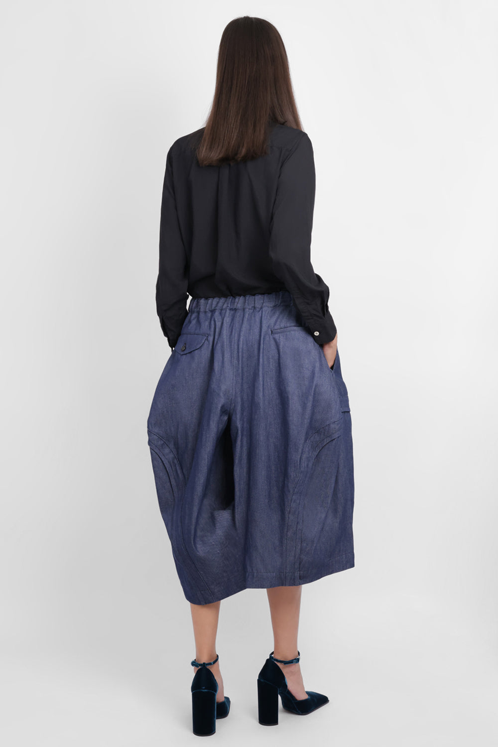 COMME DES GARCONS BLACK RTW Curve Panel Denim Crop Drawstring Pant | Blue