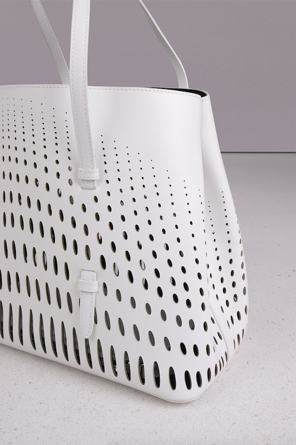 ALAIA BAGS WHITE Mina 32 Optical Perfo Tote Bag | White