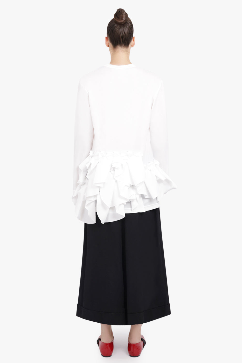 COMME DES GARCONS RTW Crew Neck L\S  Top with Exaggerated Ruffle Hem | White