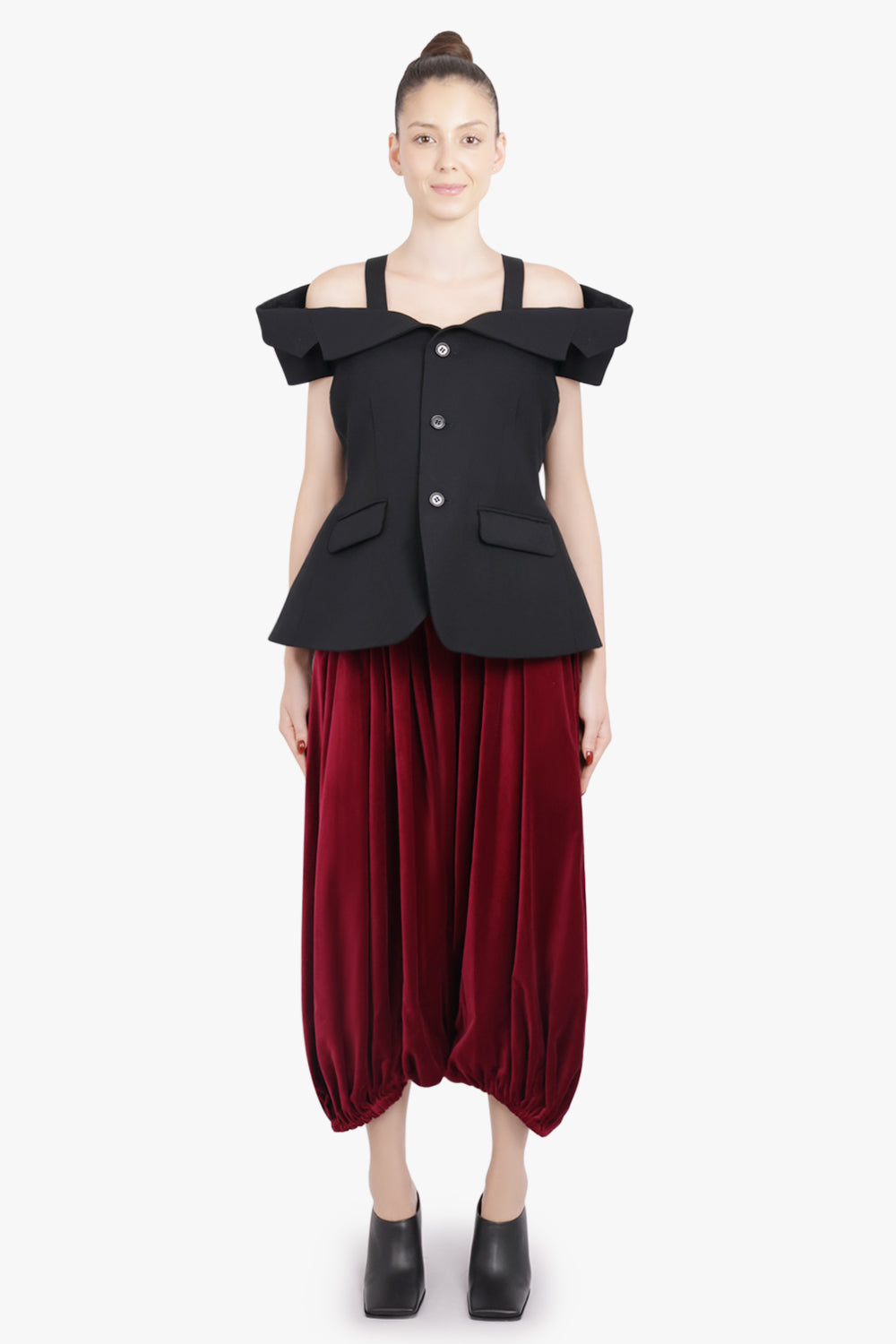 NOIR KEI NINOMIYA RTW Off Shoulder Tailored Peplum Vest | Black