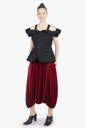 NOIR KEI NINOMIYA RTW Off Shoulder Tailored Peplum Vest | Black