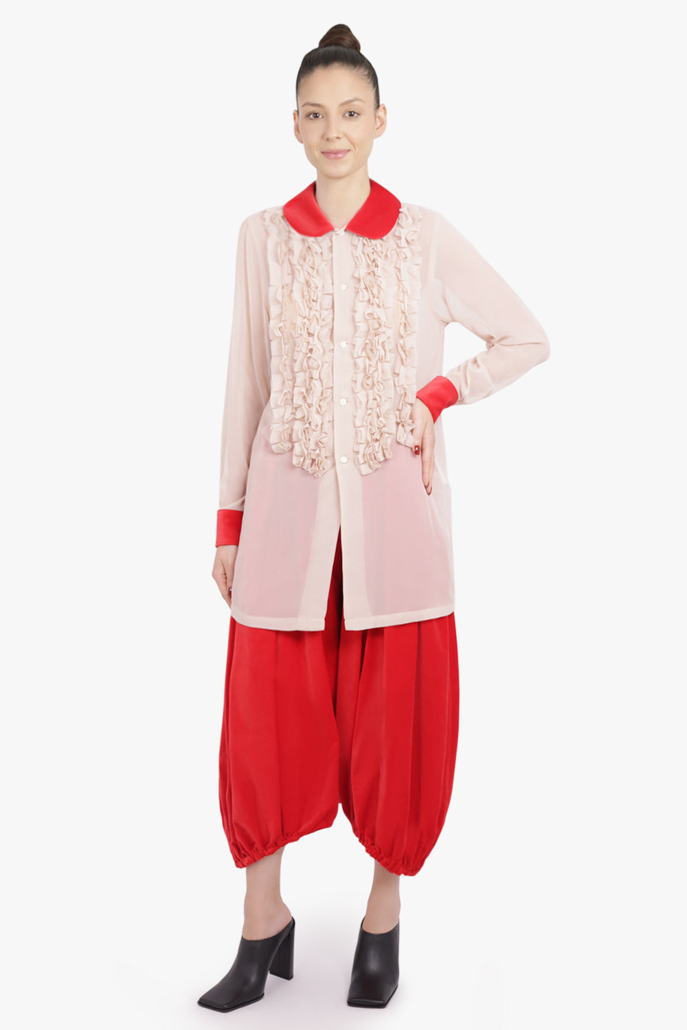 COMME DES GARCONS RTW Ruffle Embellish L/S Shirt With Velvet Trim | Beige/Red