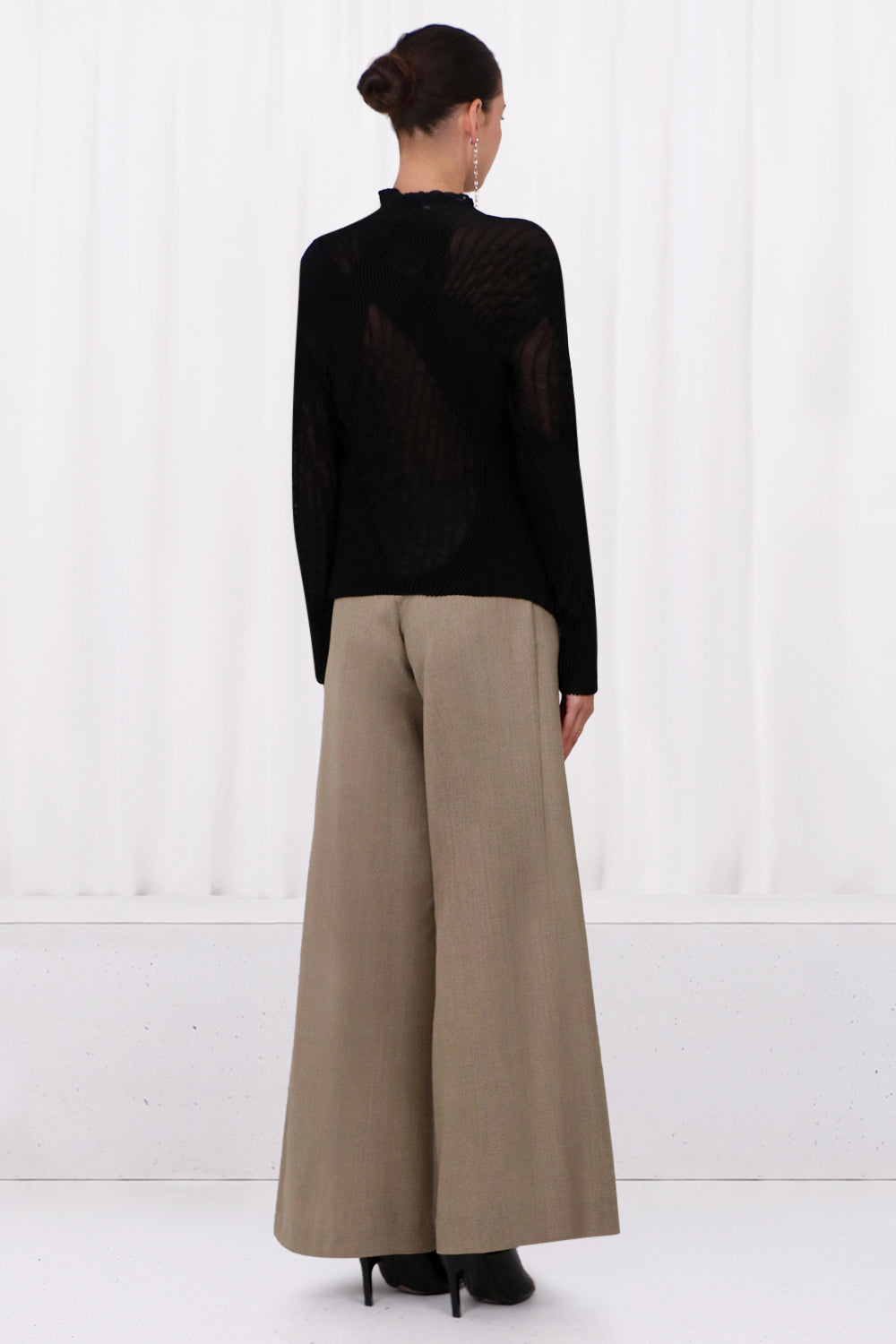 AZ FACTORY RTW X ESTER MANAS RUCHED KNIT PANEL TOP | BLACK